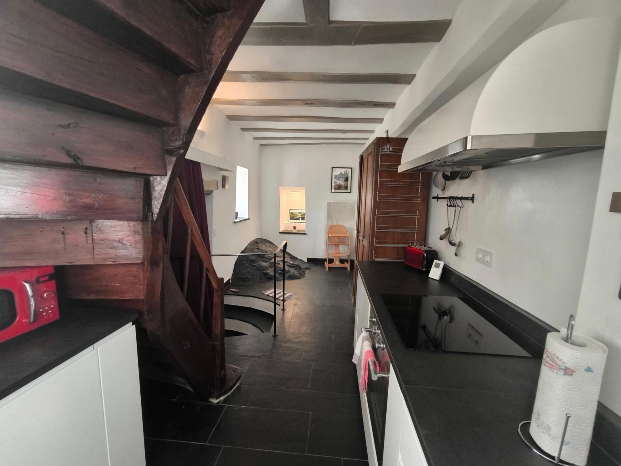 Moselperle- Urlaub Im Historischen Fachwerkhaeuschen Appartement Bullay Buitenkant foto