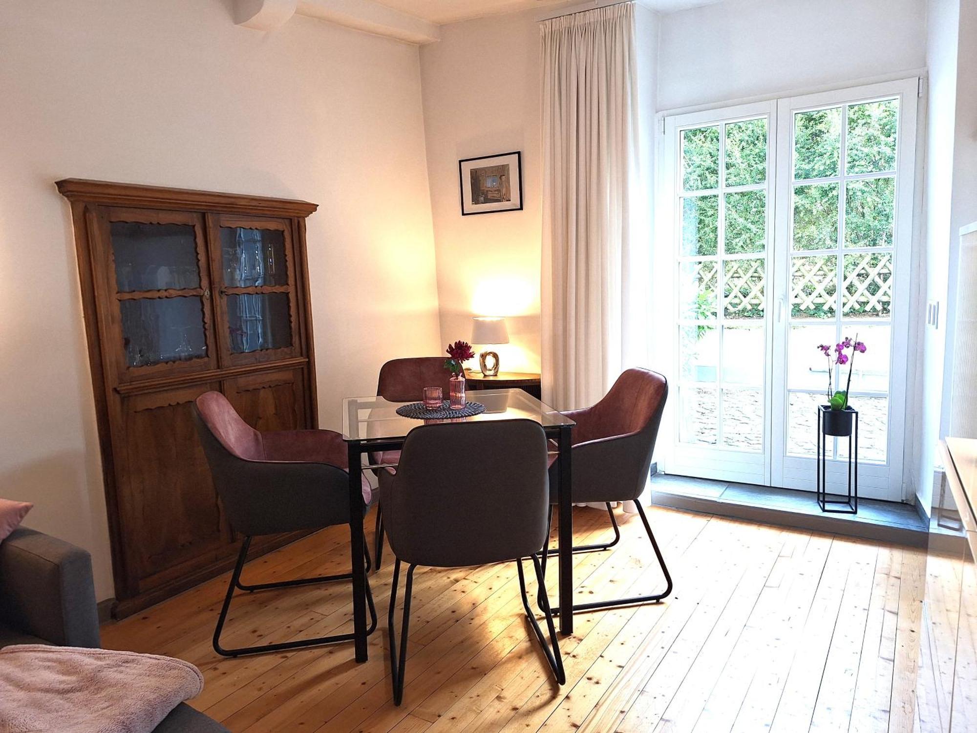 Moselperle- Urlaub Im Historischen Fachwerkhaeuschen Appartement Bullay Buitenkant foto